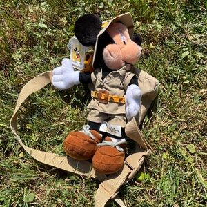 Disney Minnie safari NWT waist bag ✨